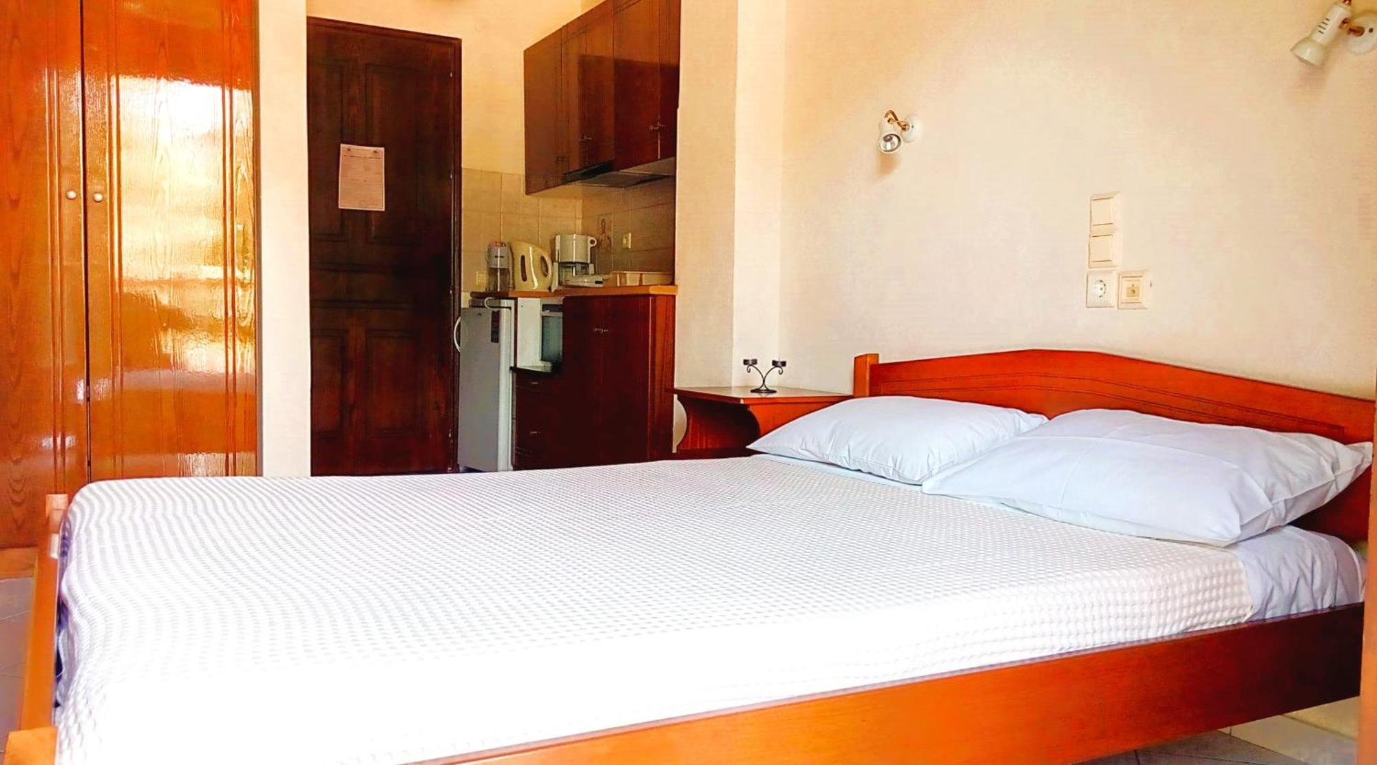 Elias Studio & Apartment Agios Ioannis  Buitenkant foto